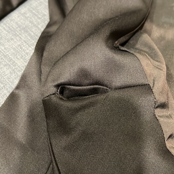 Vintage Women’s Donna Karan Blazer - Picture 7 of 13